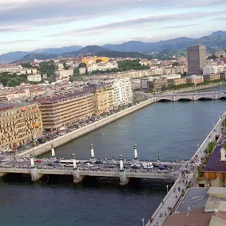 Bi Lorea, Amplio Y Moderno Apartamento. *